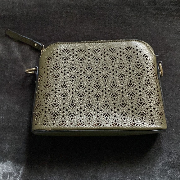 Handheld Purse - Picture 2 of 2